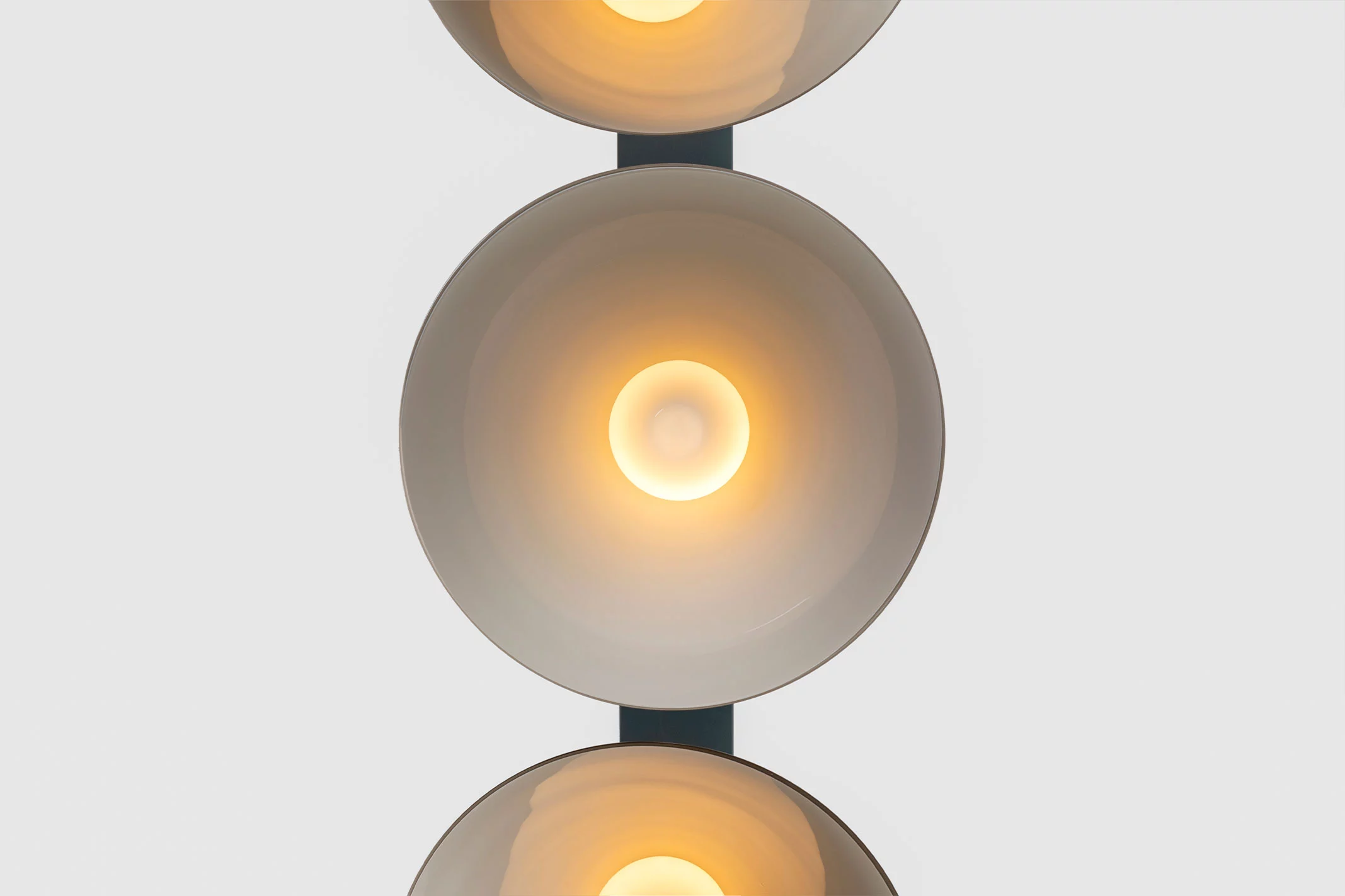 Signal C4 POLYCHROMATIC - Edward Barber and Jay Osgerby - Pendant light - Galerie kreo