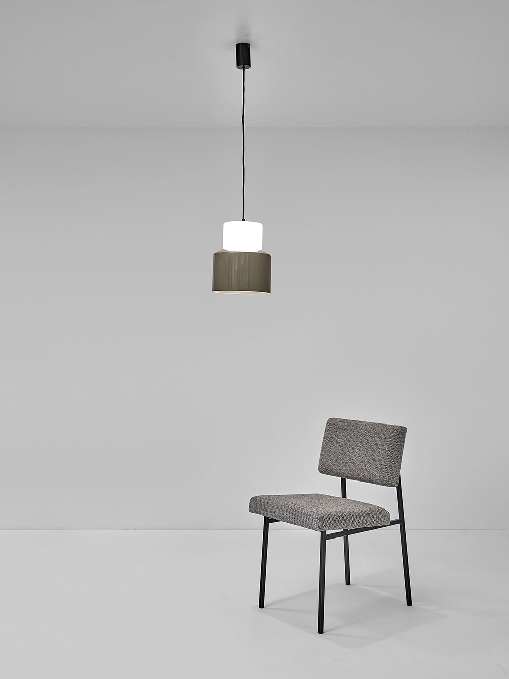 2093 - Sergio Asti - Pendant light - Galerie kreo