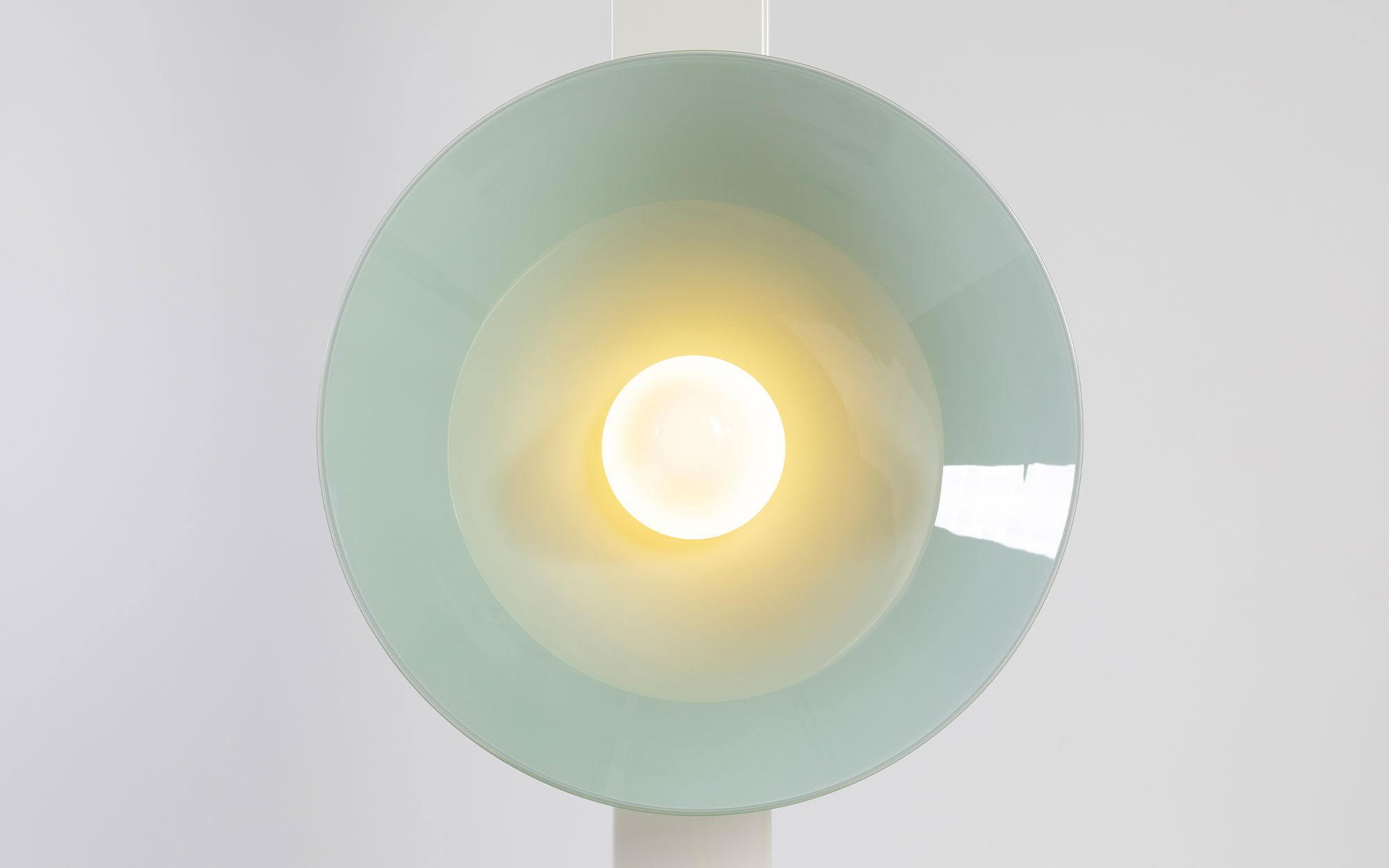 Signal F2 POLYCHROMATIC - Edward Barber and Jay Osgerby - Floor light - Galerie kreo