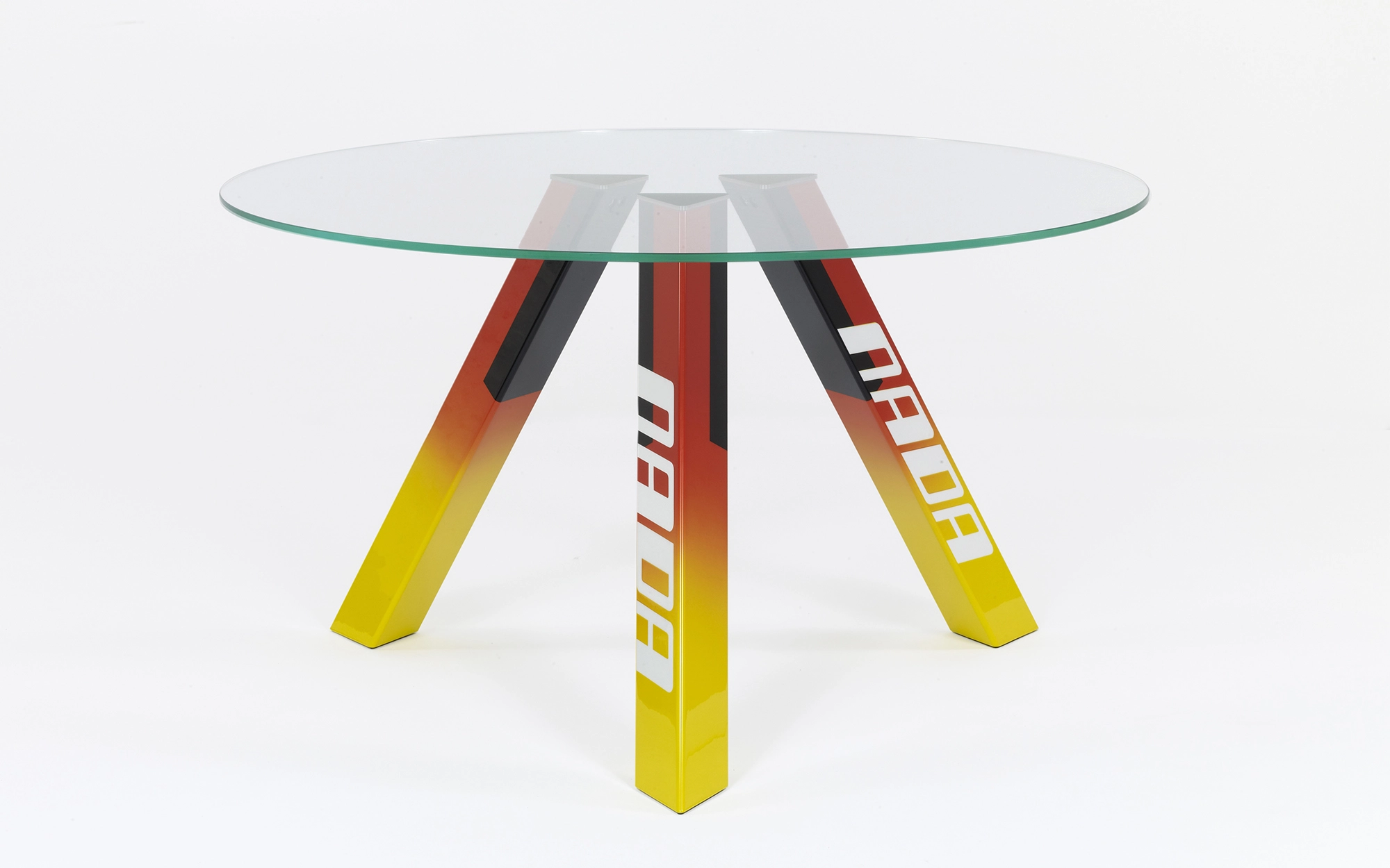Nada Table - Konstantin Grcic - Table - Galerie kreo
