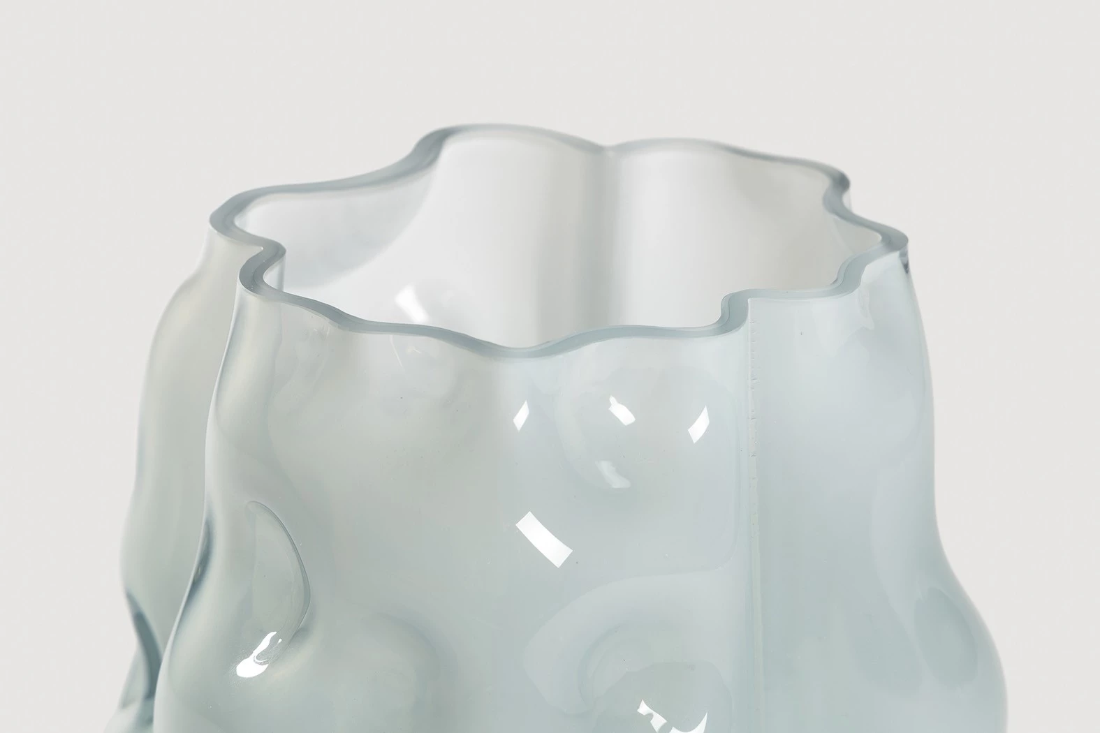 Solid Air, Liquid Colour - Tejo Remy - Vase - Galerie kreo