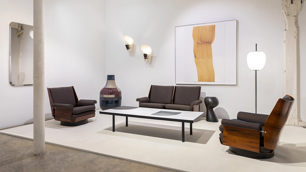 Viborg sofa - Bernard Brunier - Seating - Galerie kreo