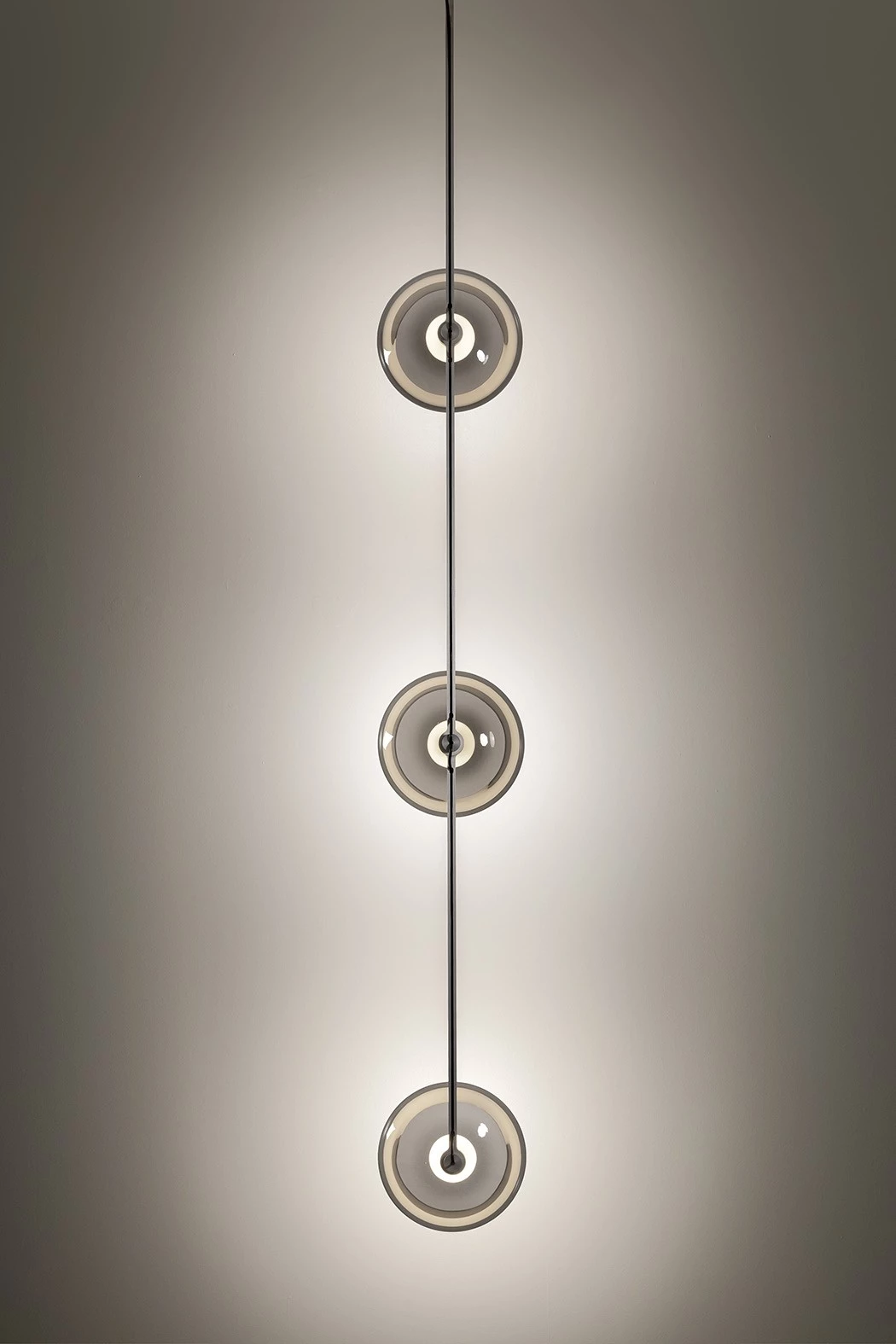 Clair-obscur MULTIPLE SMOKE - Ronan Bouroullec - Ceiling light - Galerie kreo