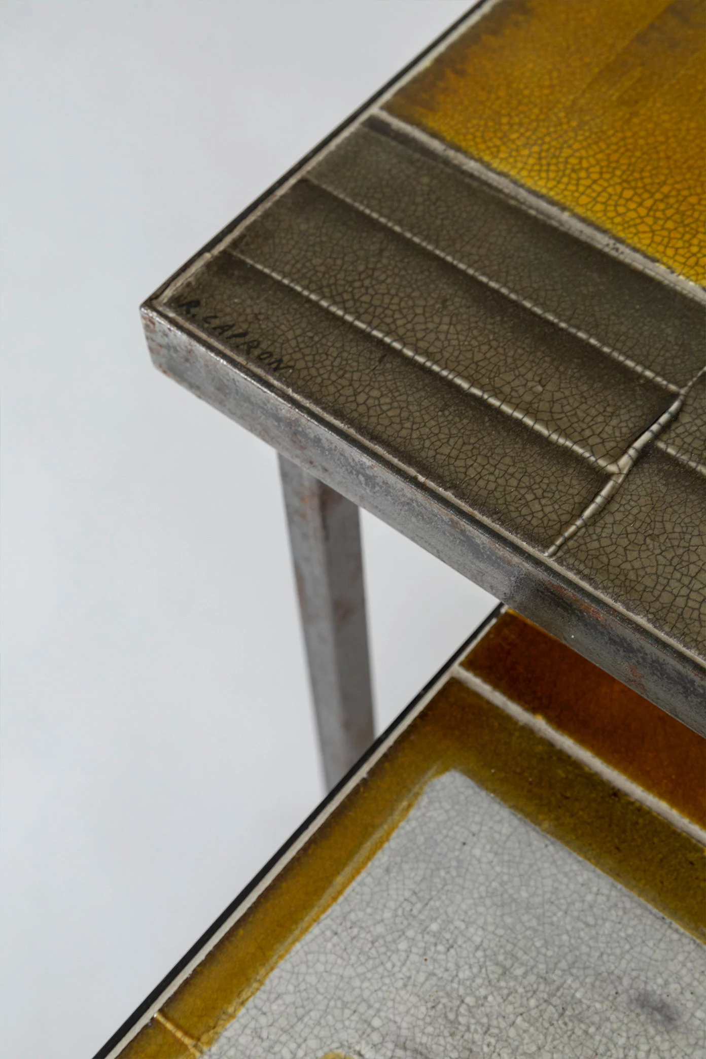 Geometrical, Set of 1 coffee table & 3 side tables - Roger Capron - Coffee table - Galerie kreo