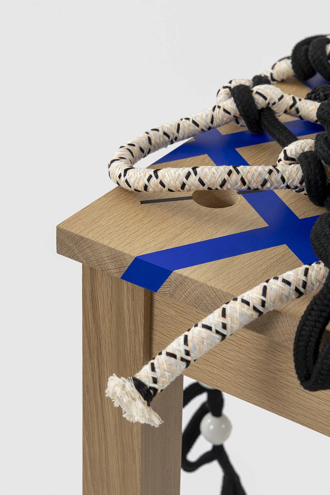 Beads C - Hella Jongerius - Console - Galerie kreo