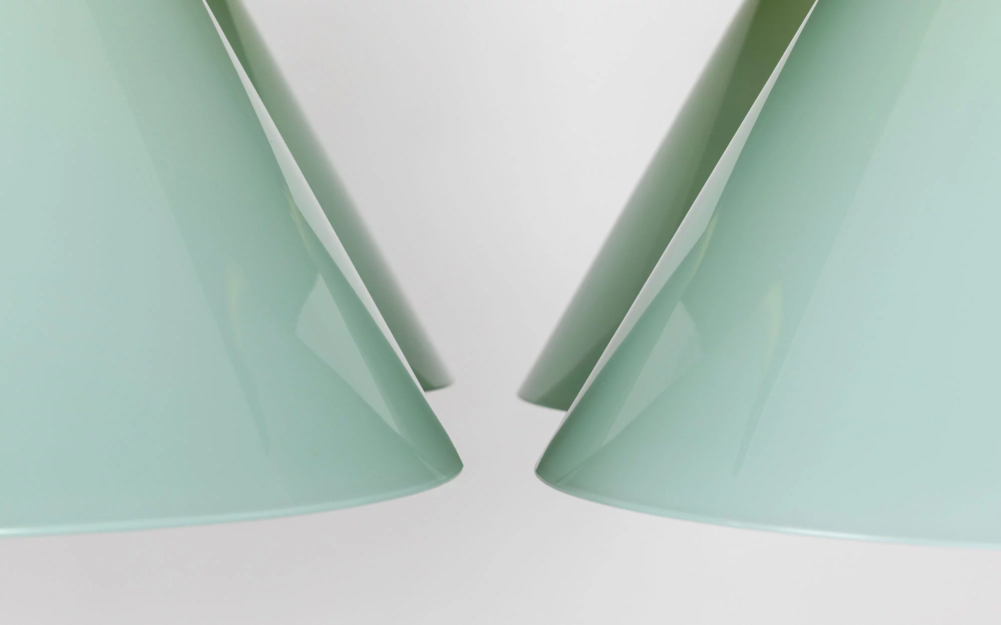 Signal C4S MONOCHROMATIC - Edward Barber and Jay Osgerby - Pendant light - Galerie kreo