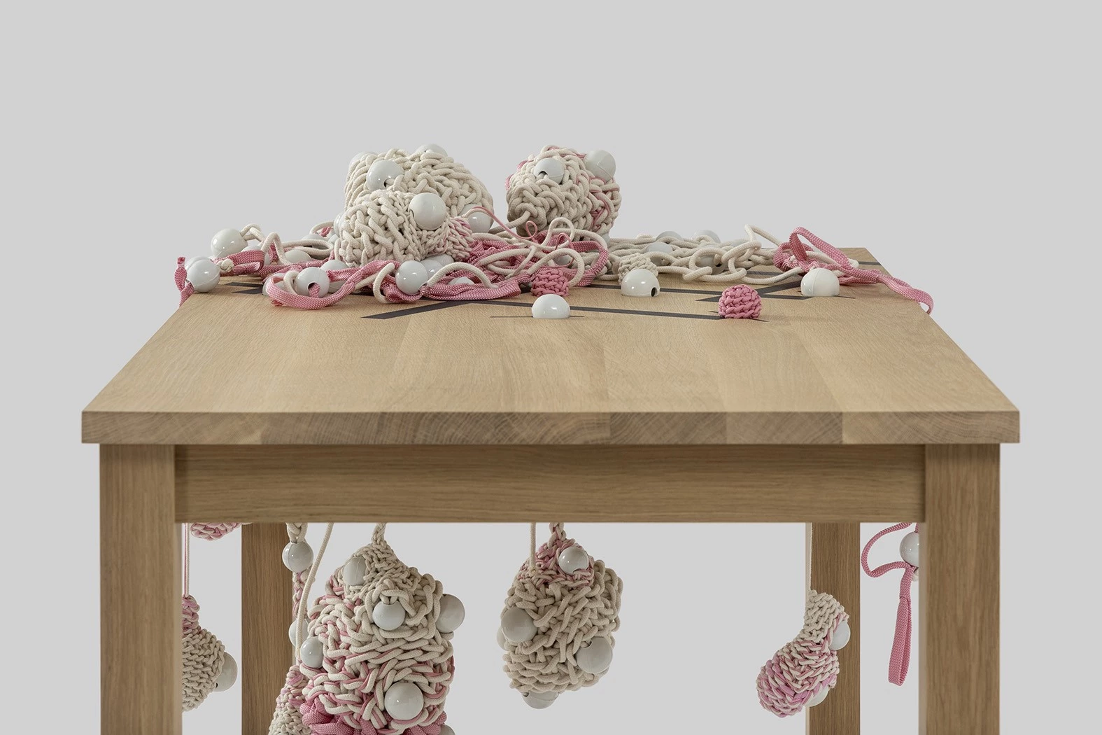 Beads T - Hella Jongerius - Table - Galerie kreo