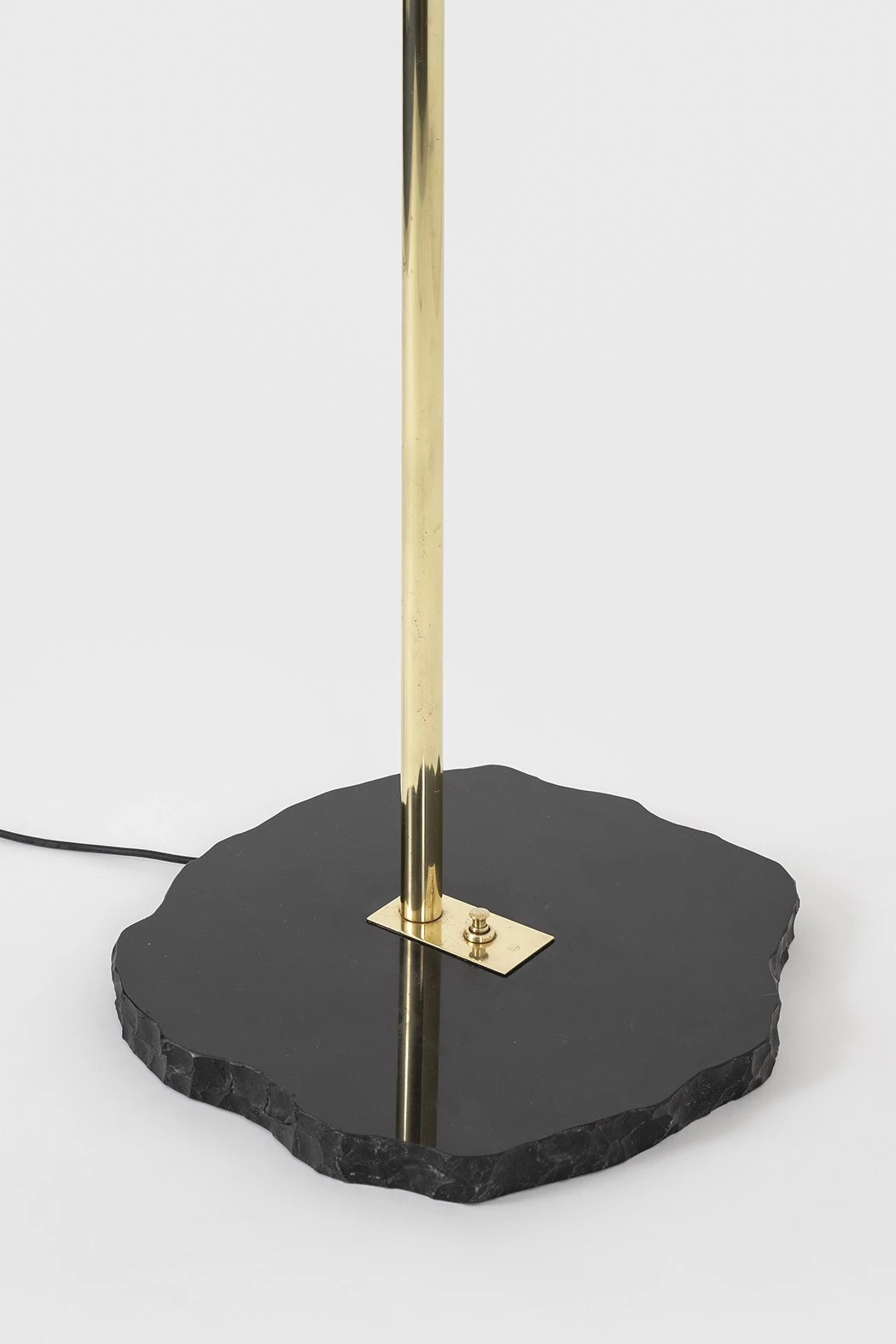 1050/2 - Gino Sarfatti - Floor light - Galerie kreo
