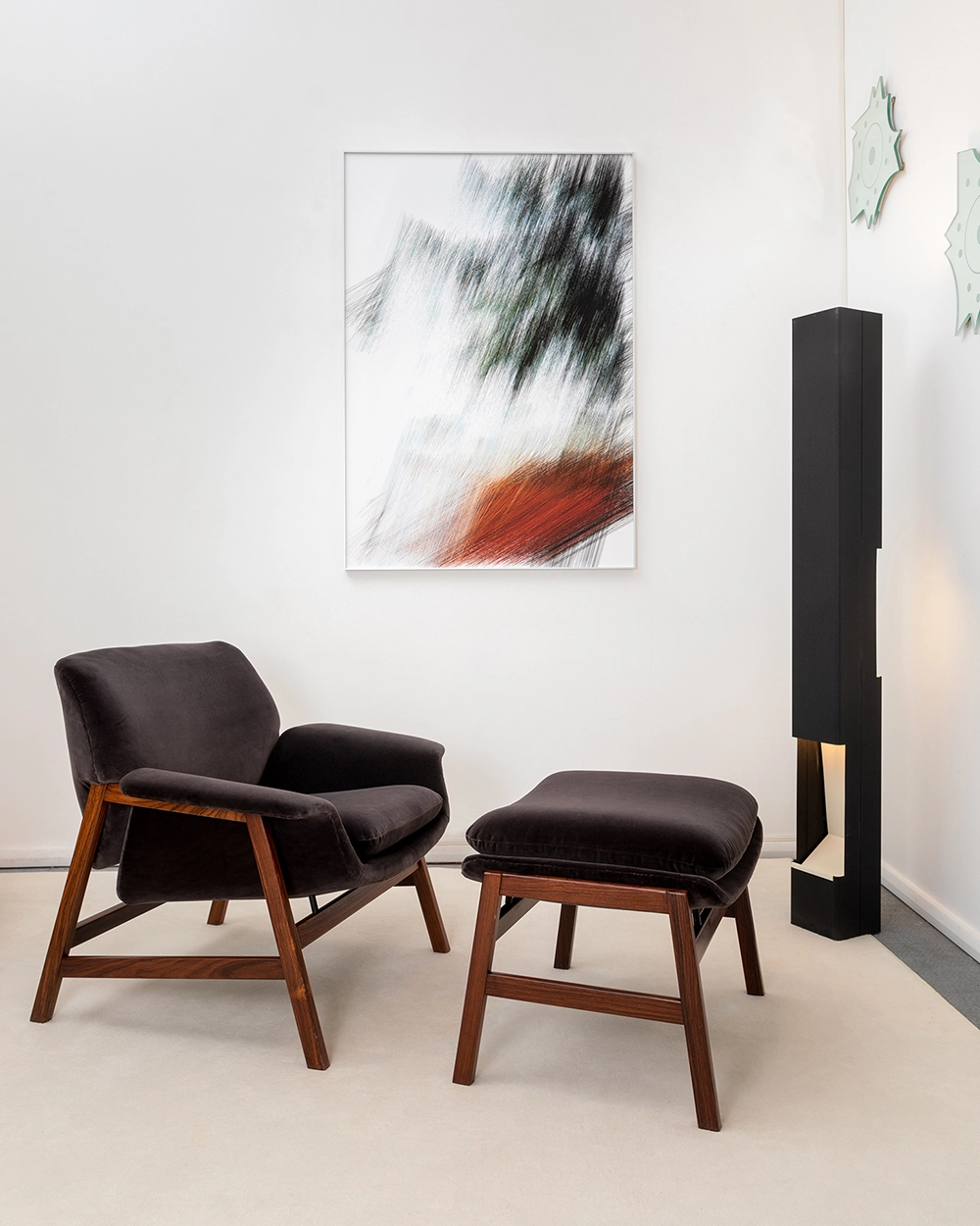 2 armchairs model n°849 and 1 ottoman n°849/S (brown) - Gianfranco Frattini - Seating - Galerie kreo