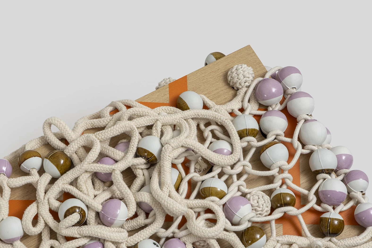 Beads B - Hella Jongerius - Bench - Galerie kreo