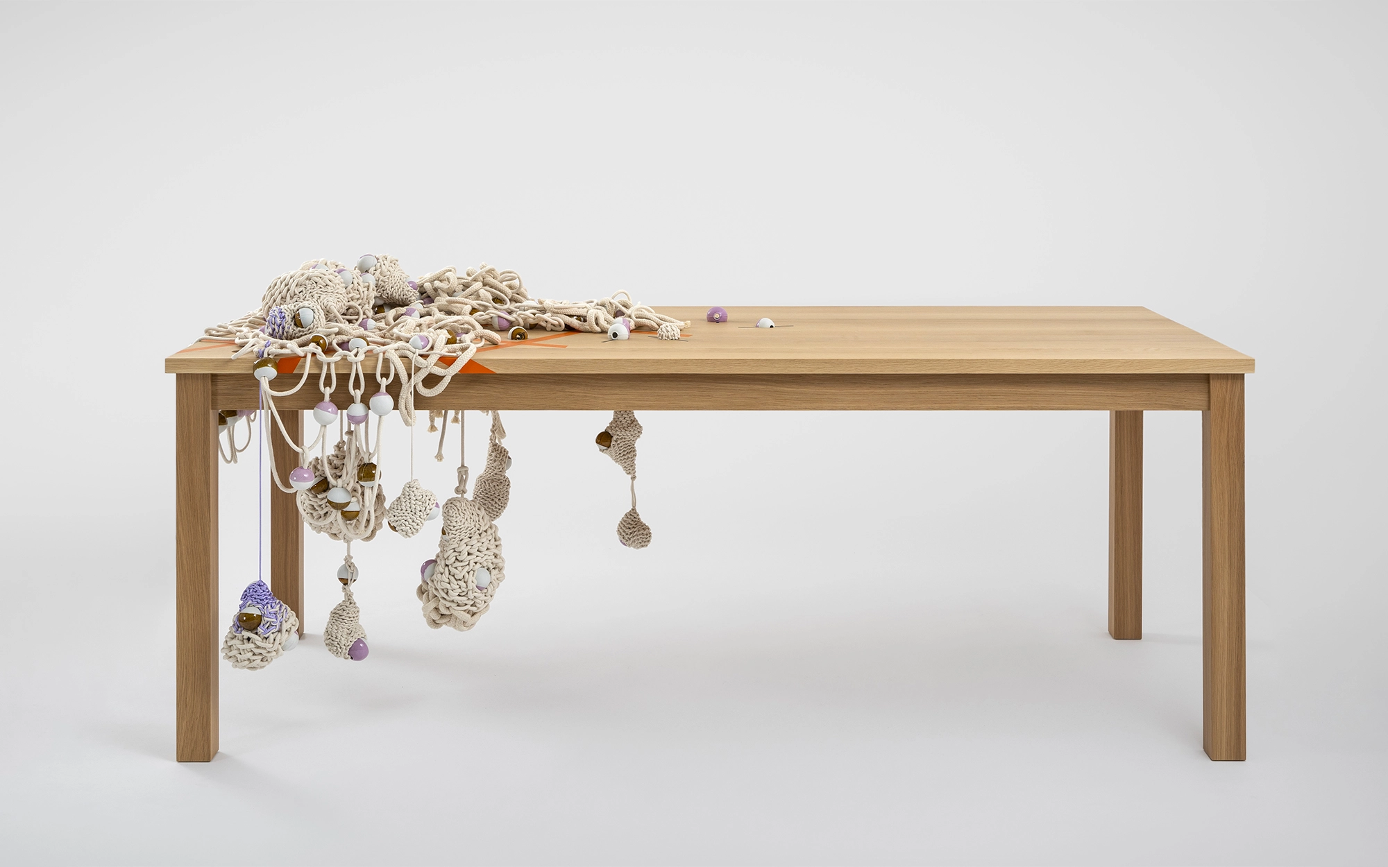 Beads LT - Hella Jongerius - Table - Galerie kreo