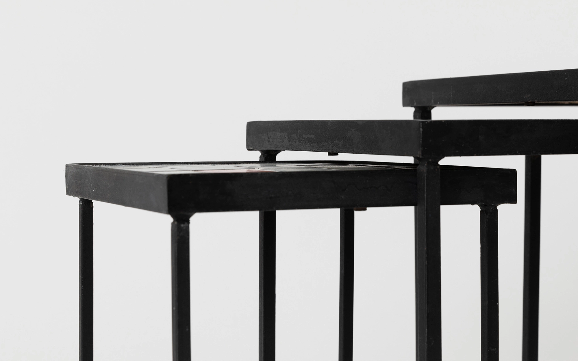 Tables basses Gigognes - Mado Jolain - Side table - Galerie kreo