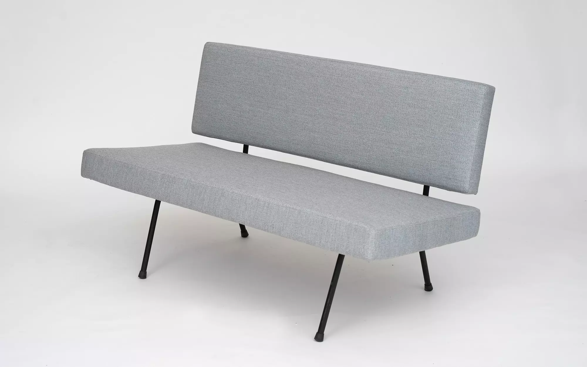 Sofa (green grey) - Florence Knoll - Seating - Galerie kreo