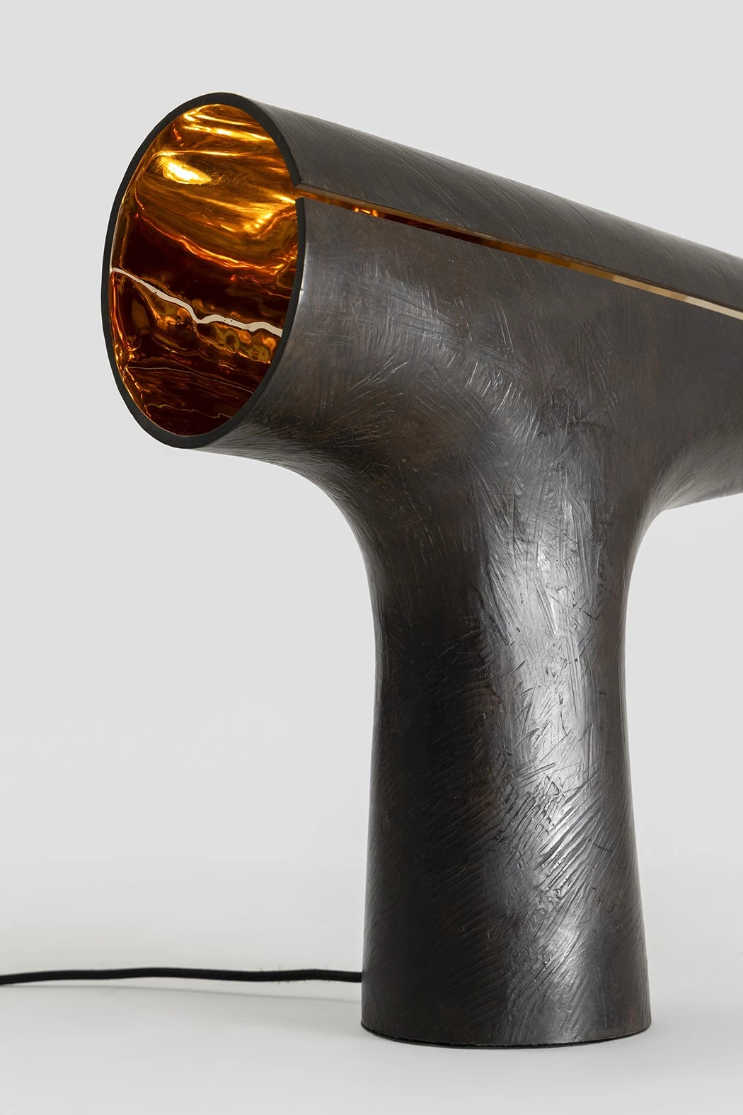 Totem II - Guillaume Bardet - Table light - Galerie kreo