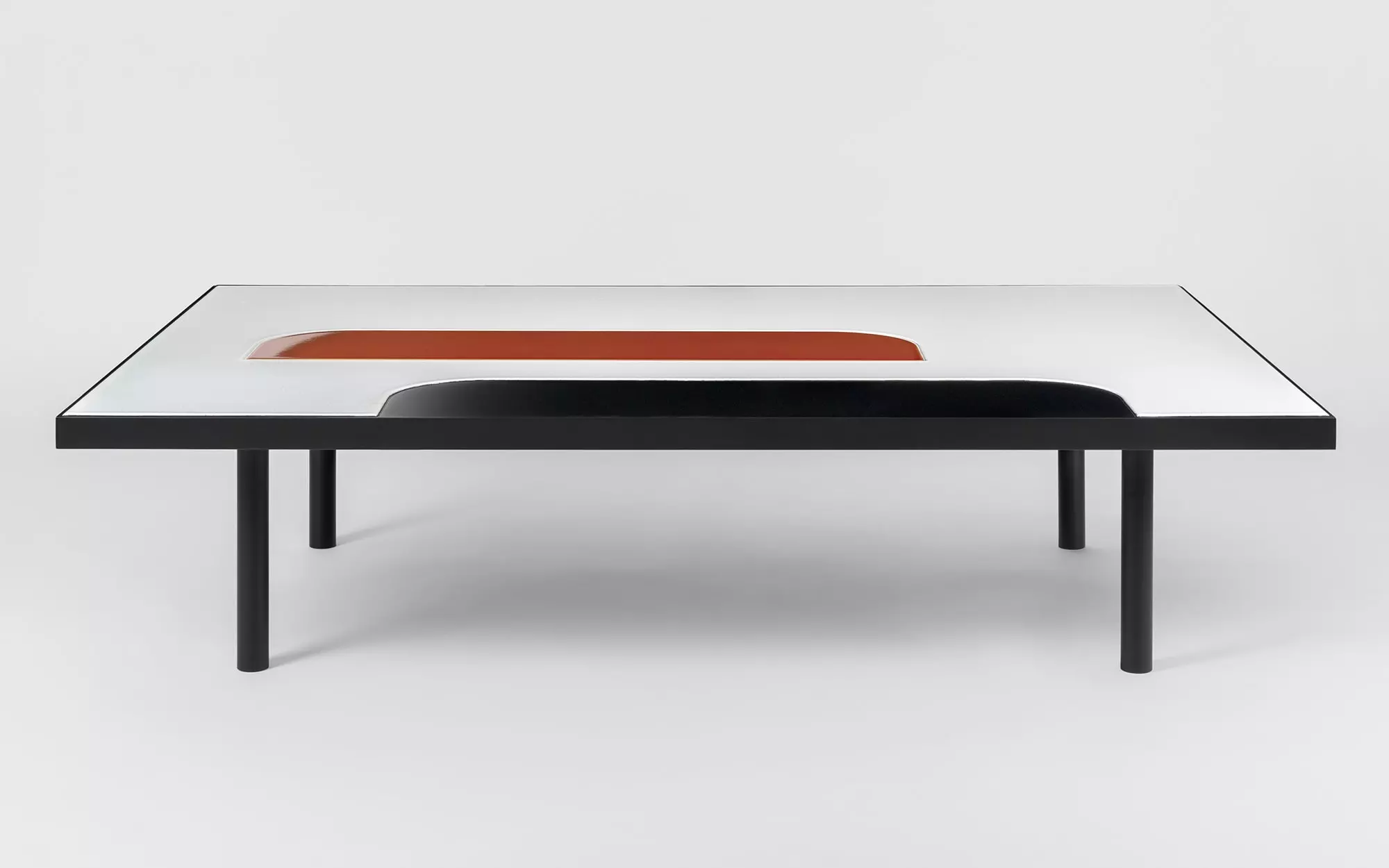 Translation Capsula Coffee Table - Pierre Charpin - Similitude(s) .