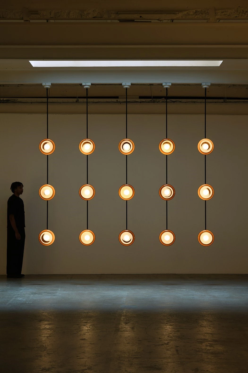 Clair-obscur MULTIPLE AMBER - Ronan Bouroullec - Ceiling light - Galerie kreo