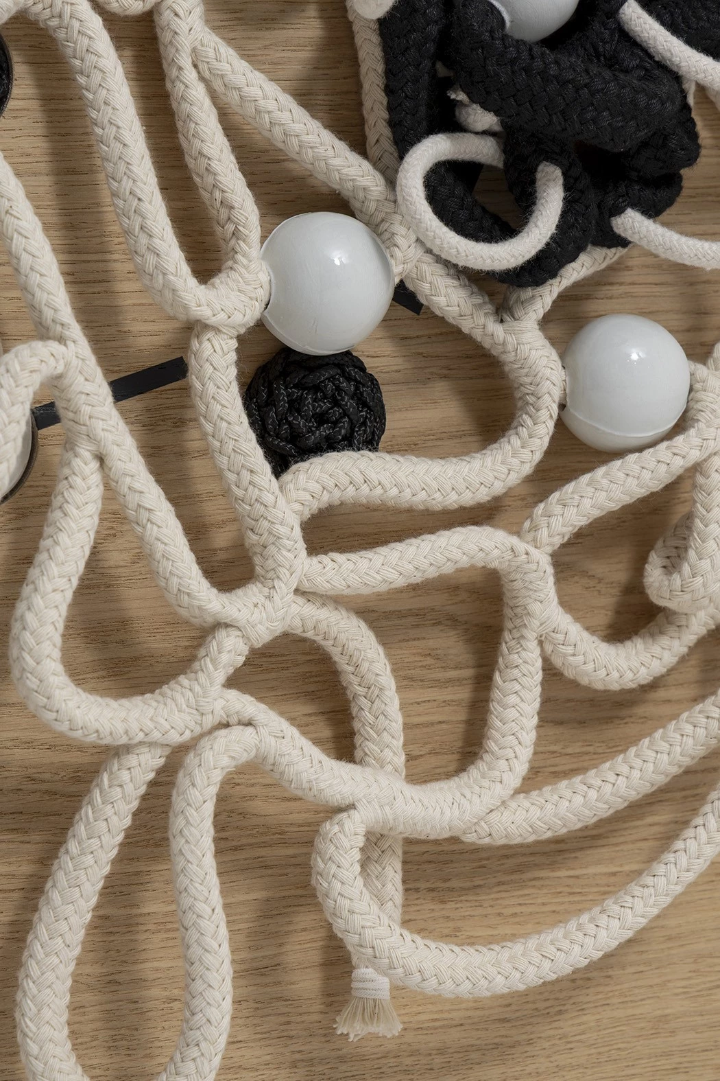 Beads B - Hella Jongerius - Bench - Galerie kreo