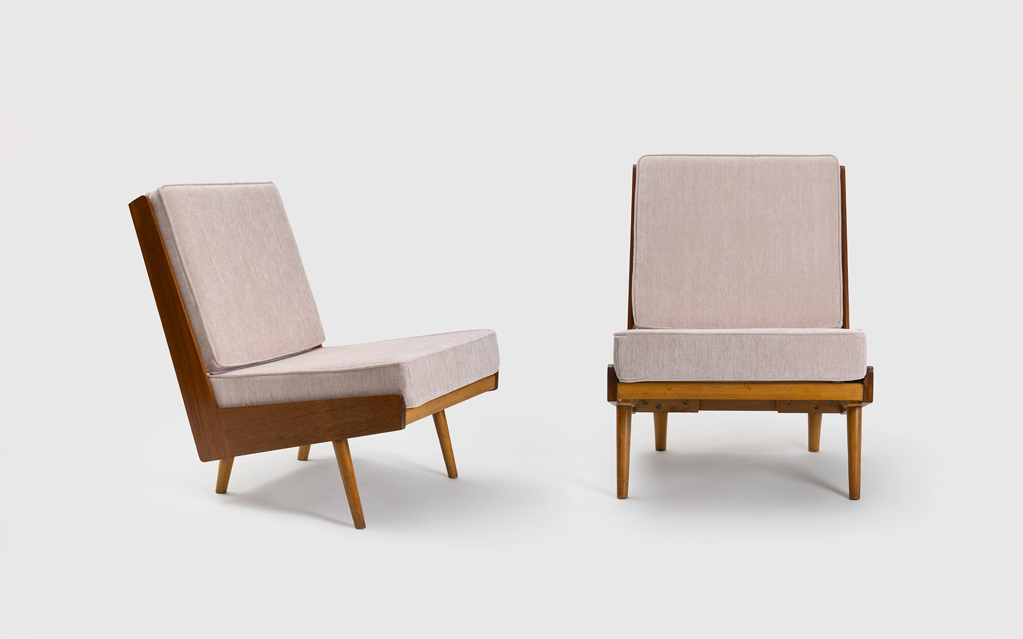 Slat Chair (2) (pink) - Robin Day - Seating - Galerie kreo