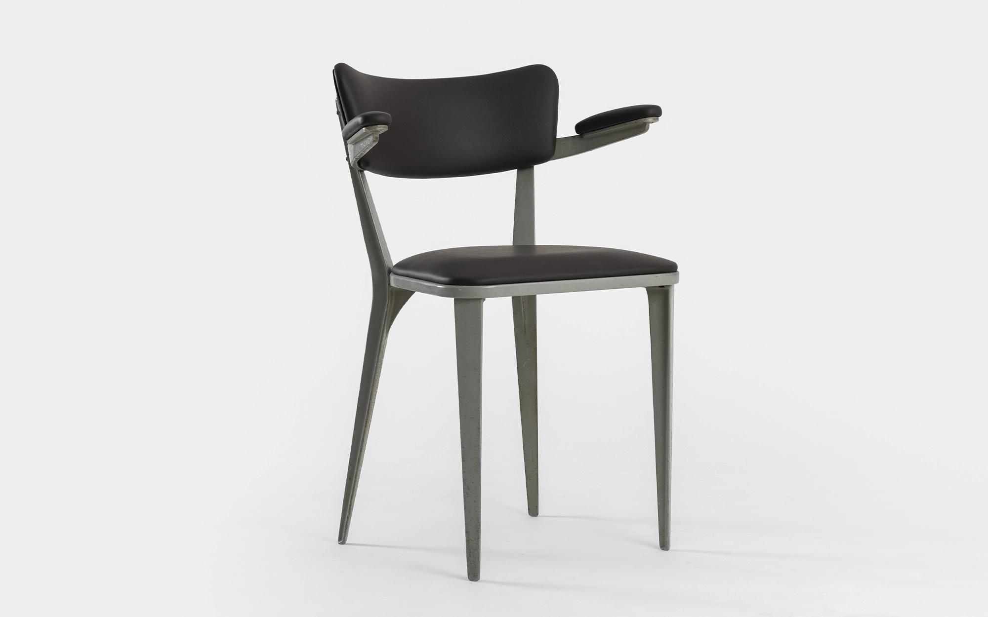 B3 Armchair (brown) - Ernest Race - Seating - Galerie kreo