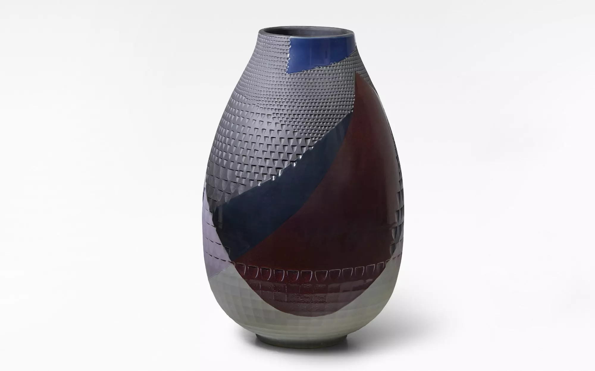 Diamond Vase - Night - Hella Jongerius - kamel mennour x Galerie kreo @in Provence.