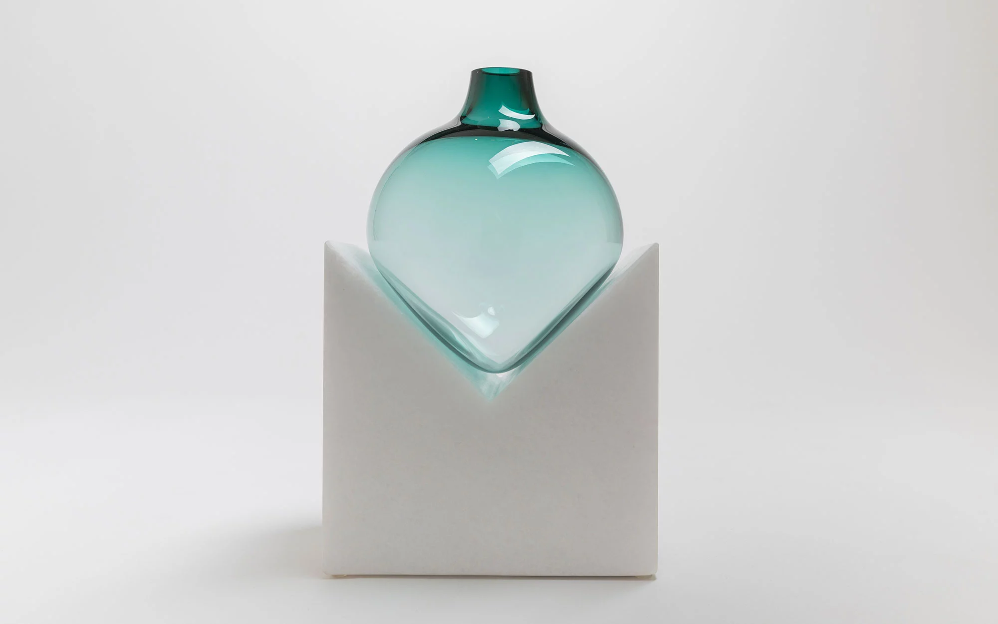 Indefinite Vases - Model Crown - Erik Olovsson - Vase - Galerie kreo
