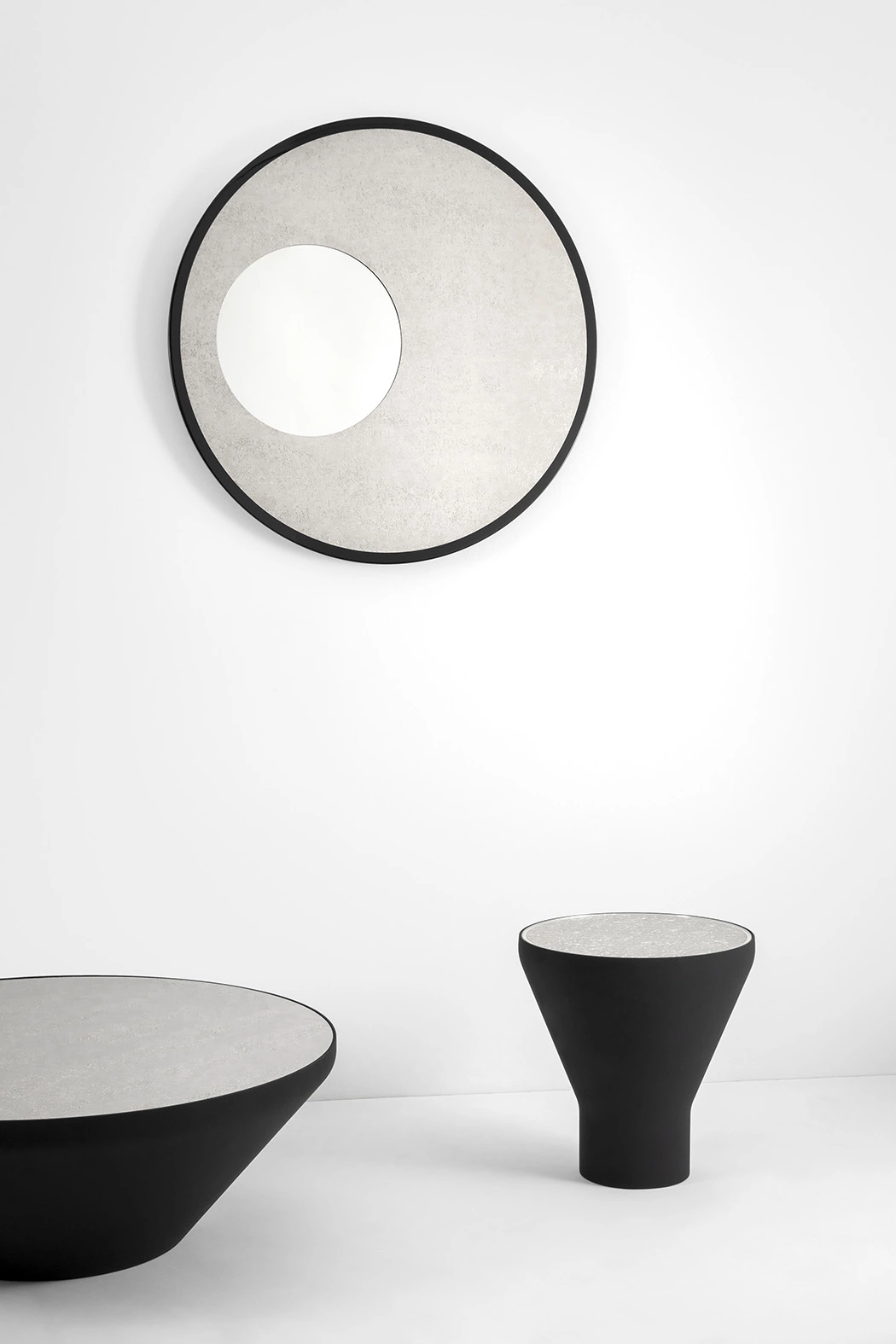 Planet mirror - Jean-Baptiste Fastrez - Mirror - Galerie kreo