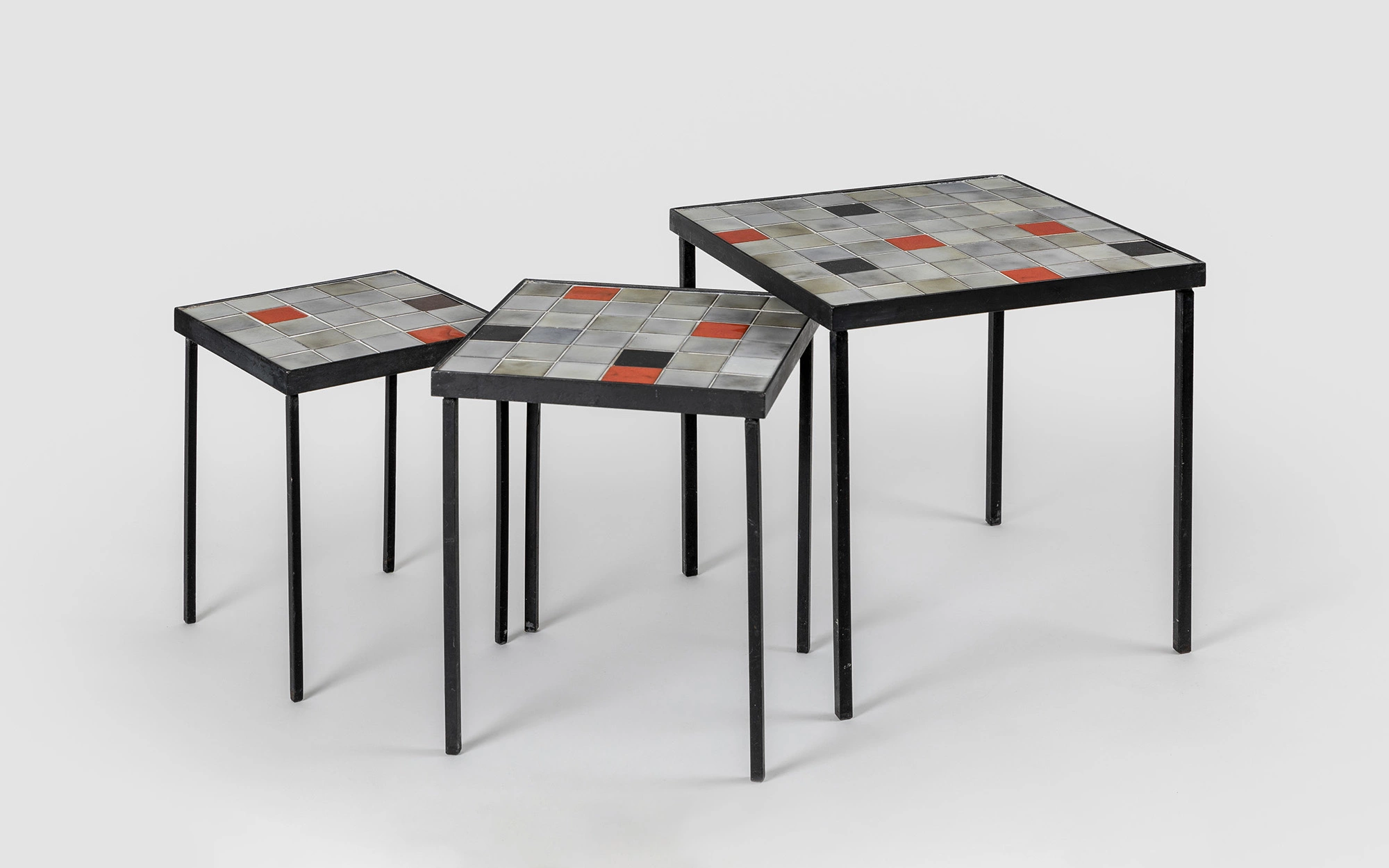 Tables basses Gigognes - Mado Jolain - Side table - Galerie kreo