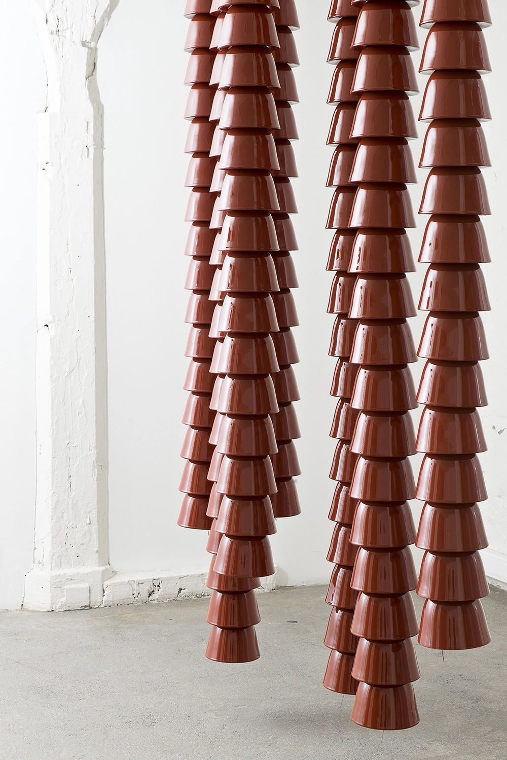 Chaînes Ceramic Multiple - Ronan & Erwan Bouroullec - Miscellaneous - Galerie kreo