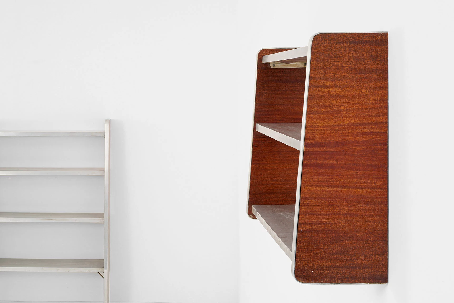 BA shelving unit - Ernest Race - Shelf - Galerie kreo