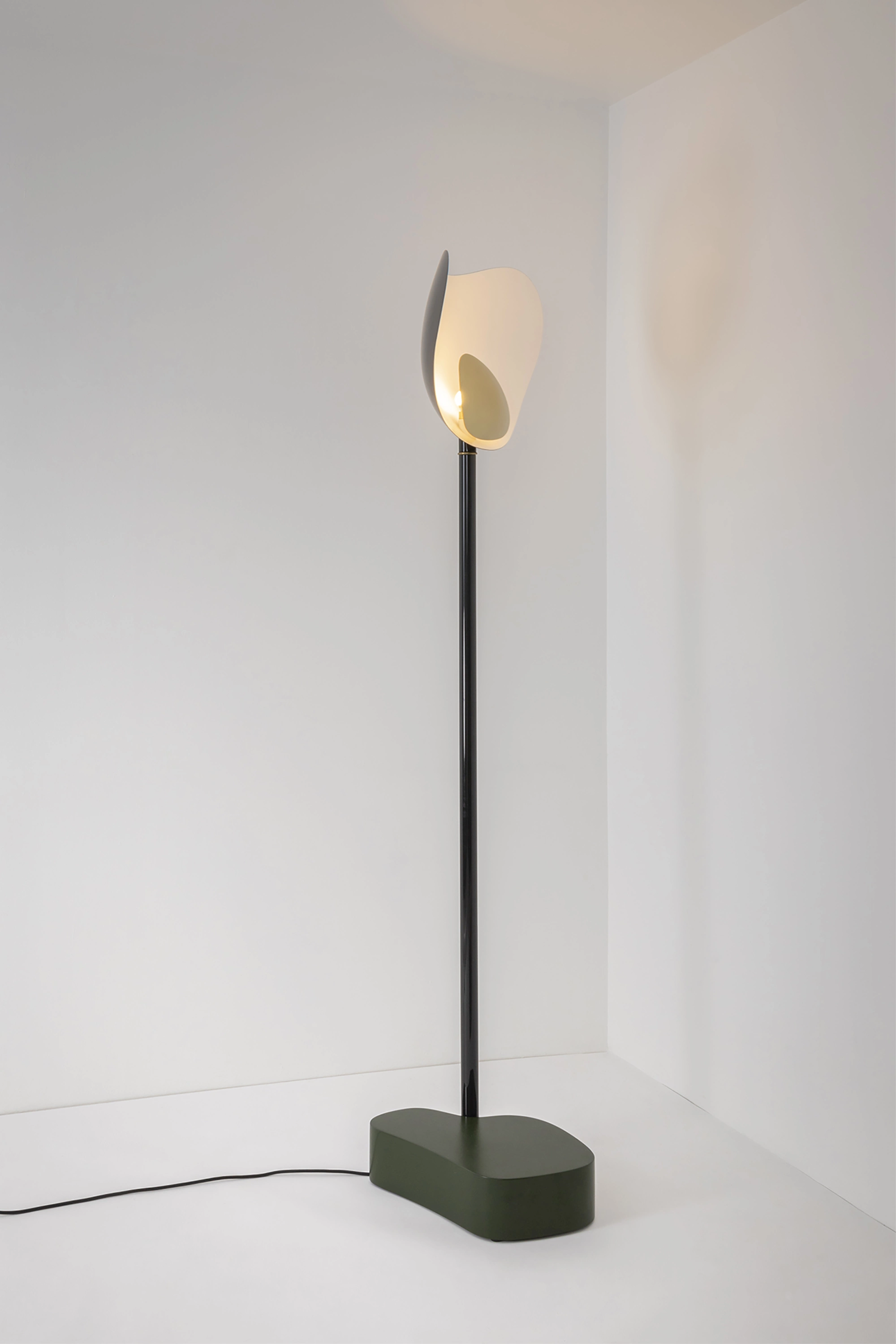Object of Devotion - Doshi Levien - Floor light - Galerie kreo