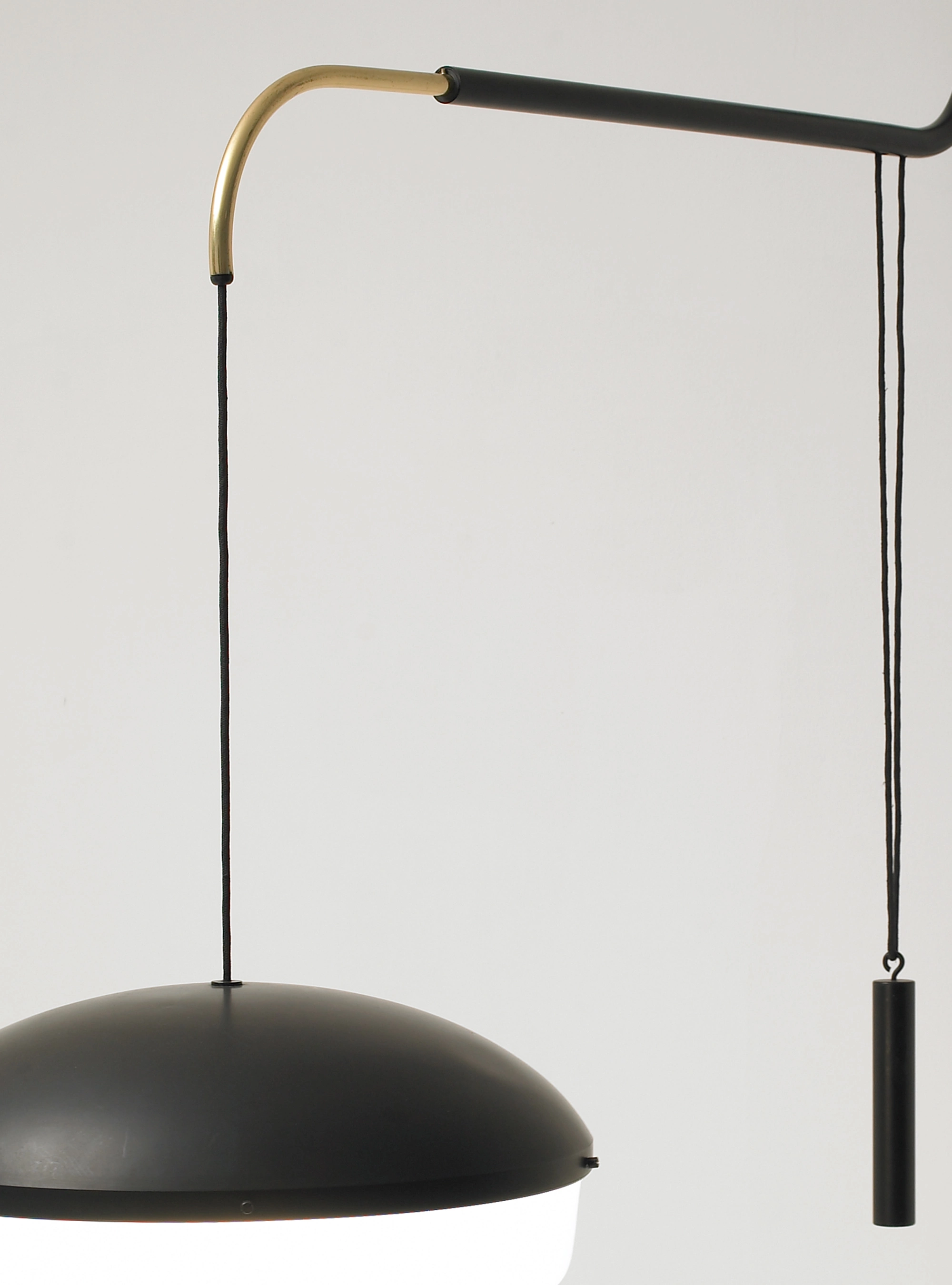 233 - Gino Sarfatti - Wall light - Galerie kreo