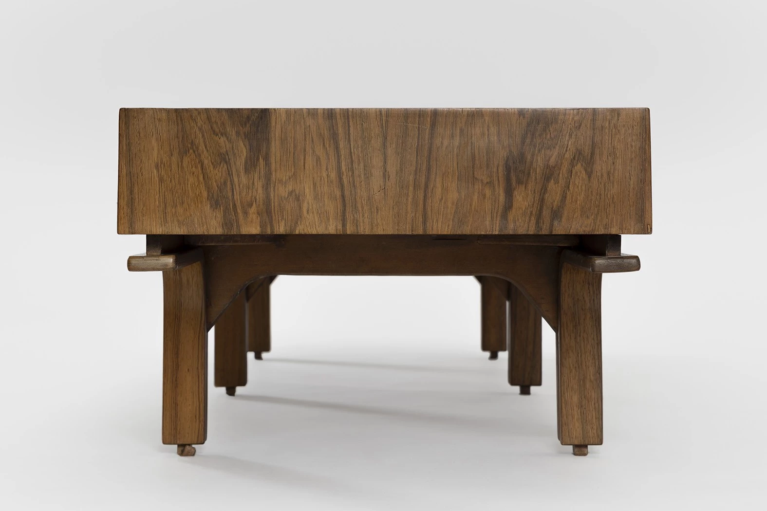 Large Coffee table - Gianfranco Frattini - Console - Galerie kreo