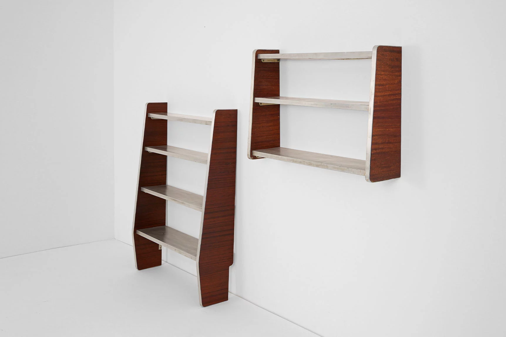 BA shelving unit - Ernest Race - Storage - Galerie kreo
