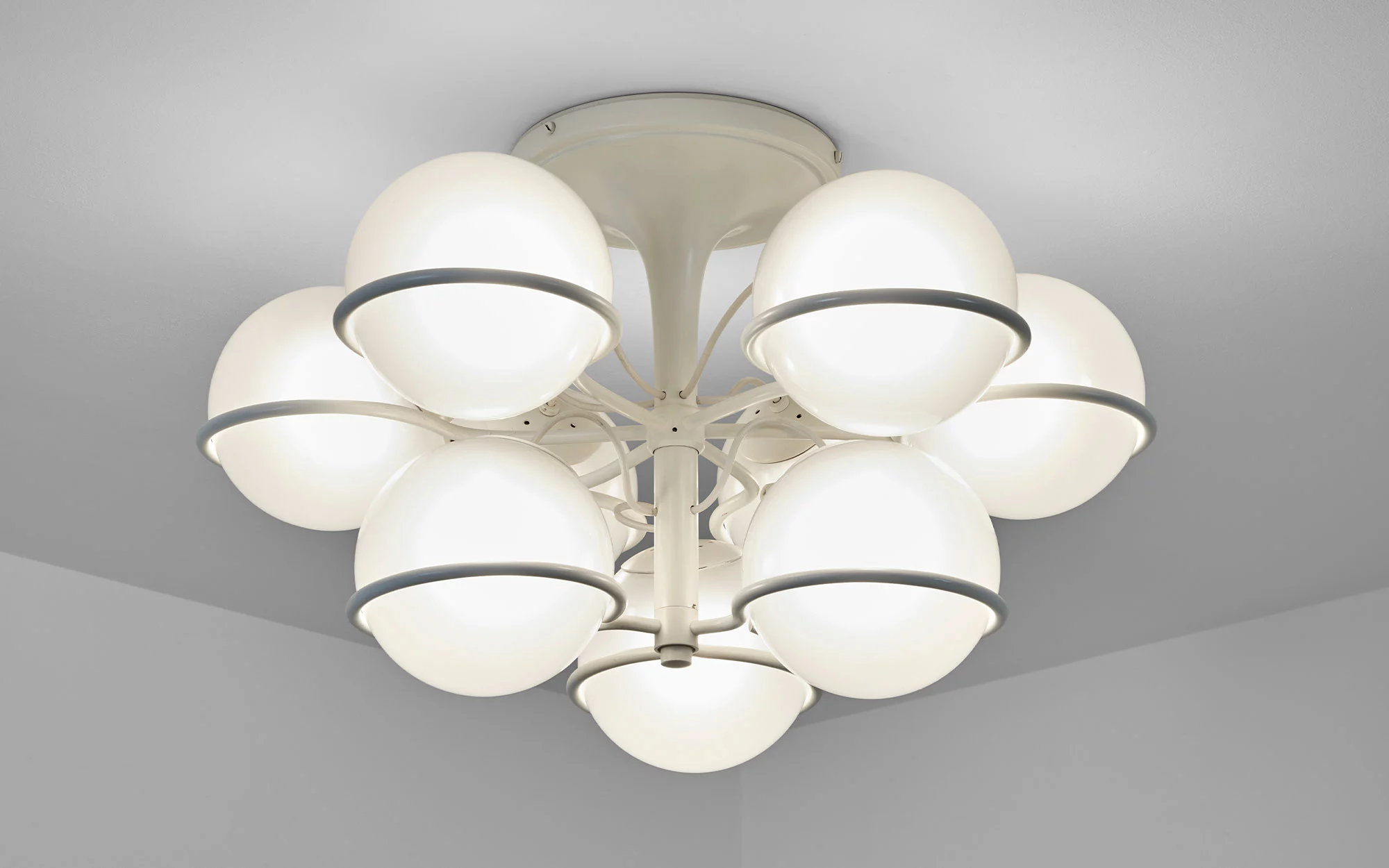 2042/9 (white) - Gino Sarfatti - Ceiling light - Galerie kreo