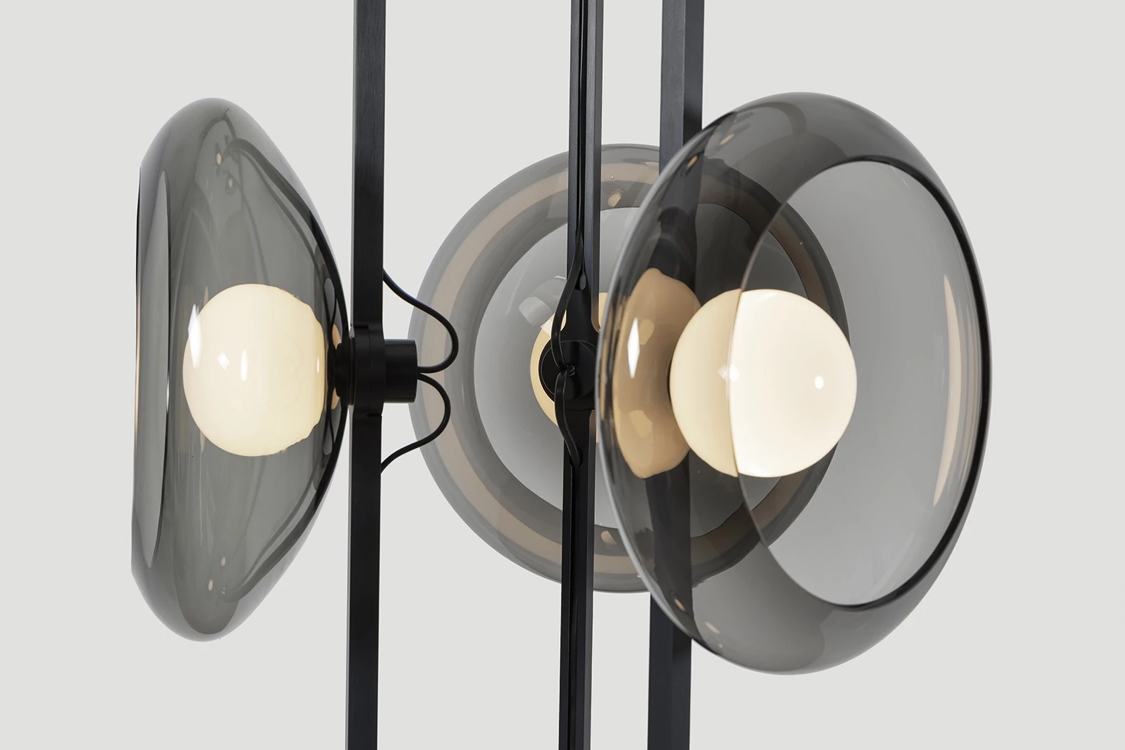 Clair-obscur MULTIPLE SMOKE - Ronan Bouroullec - Ceiling light - Galerie kreo
