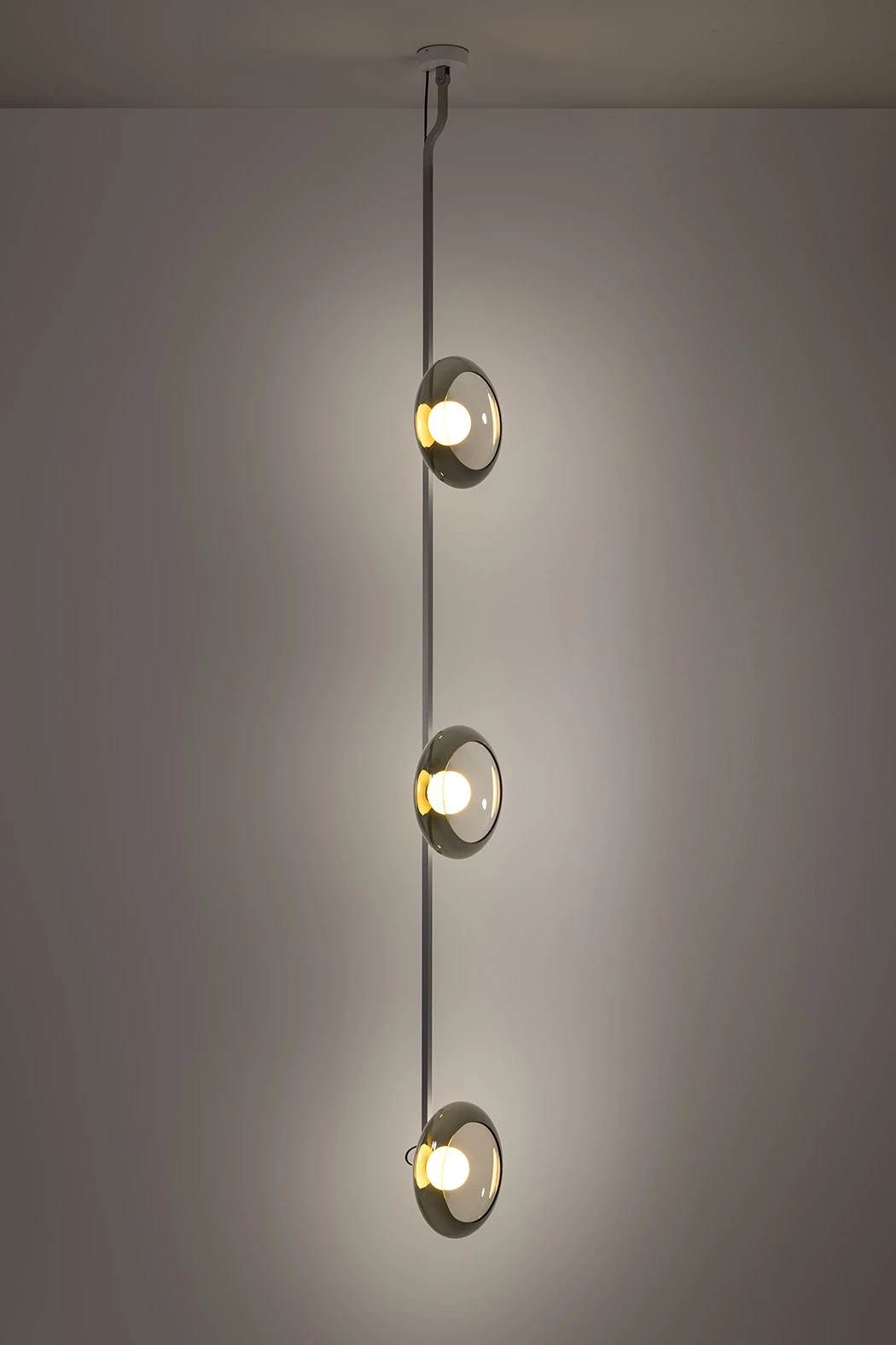 Clair-obscur SINGLE SMOKE - Ronan Bouroullec - Ceiling light - Galerie kreo