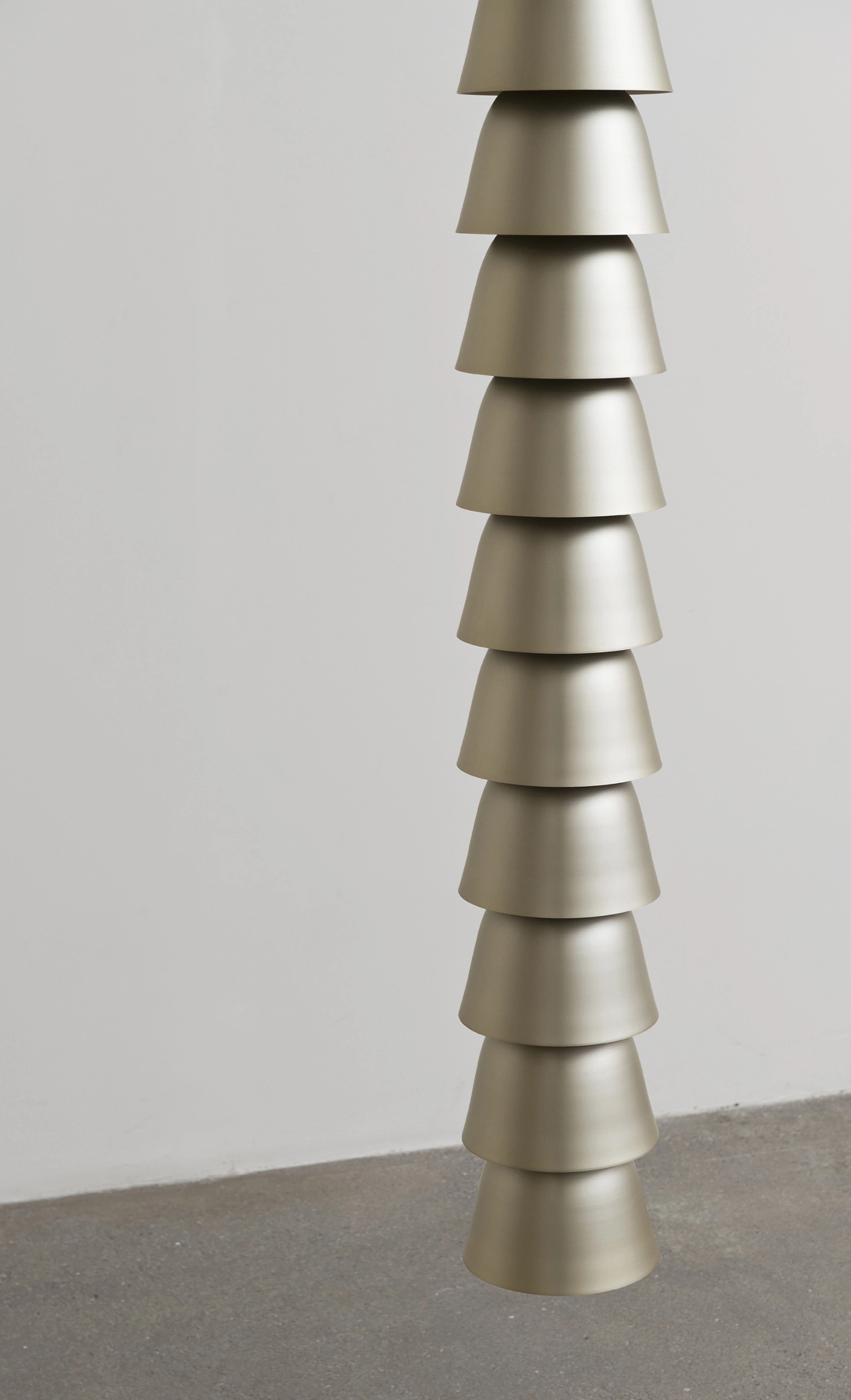 Chaînes Metal Champagne Triple - Ronan & Erwan Bouroullec - Pendant light - Galerie kreo