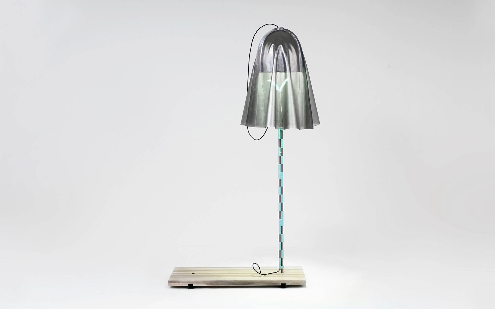 Jin (Compassion) - Studio Wieki Somers - Floor light - Galerie kreo