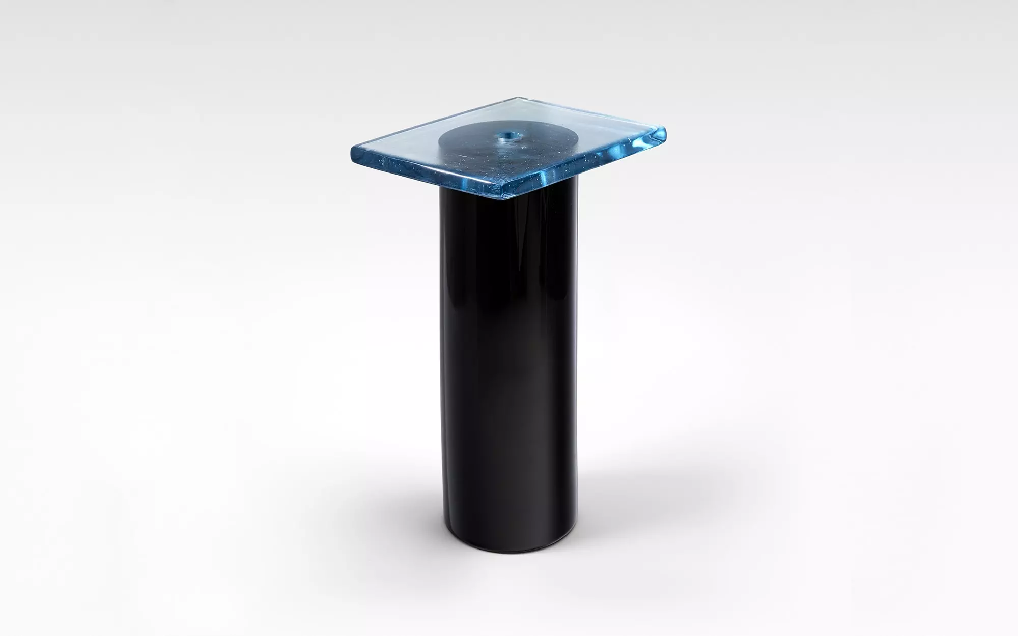 Vase Dalle (Black Tube/Clear blue Flagstone) - Pierre Charpin - Console - Galerie kreo