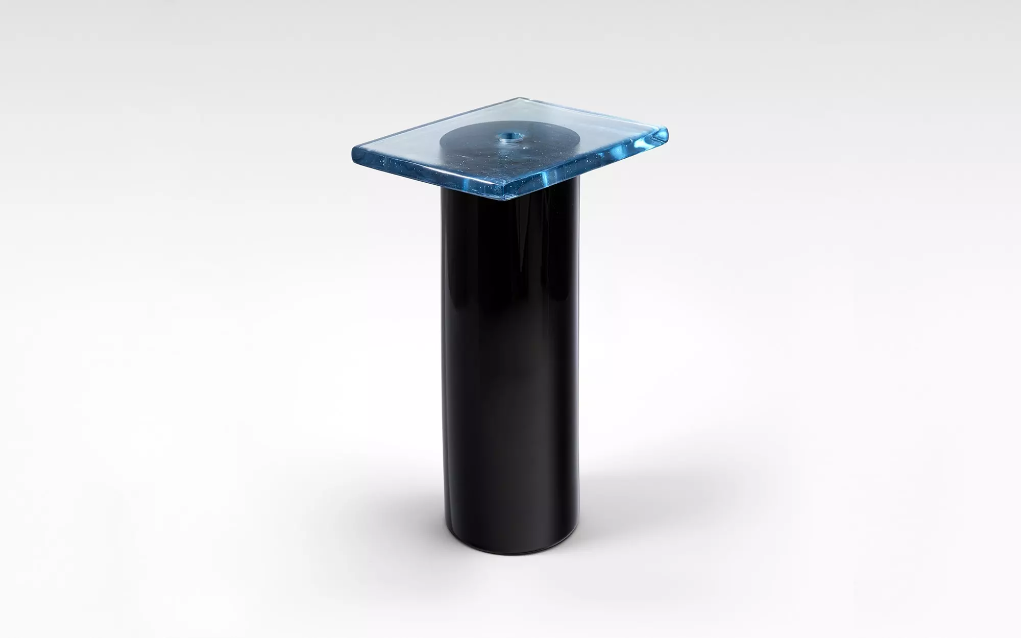 Vase Dalle (Black Tube/Clear blue Flagstone) - Pierre Charpin - Desk - Galerie kreo