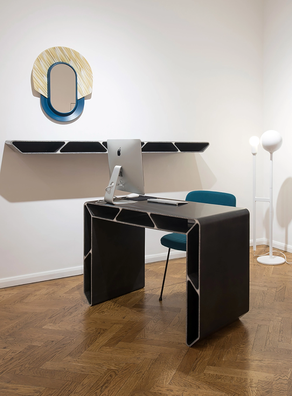 Inuit Mirror - Jean-Baptiste Fastrez - Mirror - Galerie kreo
