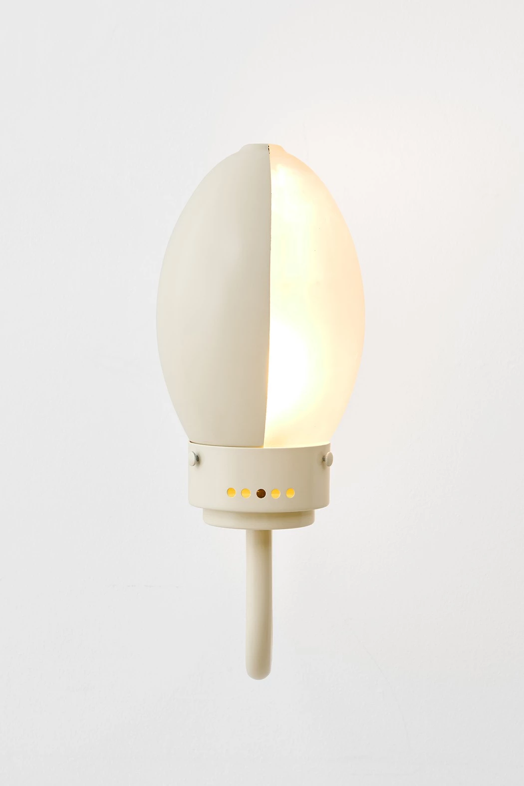3052 - Franco and Franca Albini and Helg  - Wall light - Galerie kreo