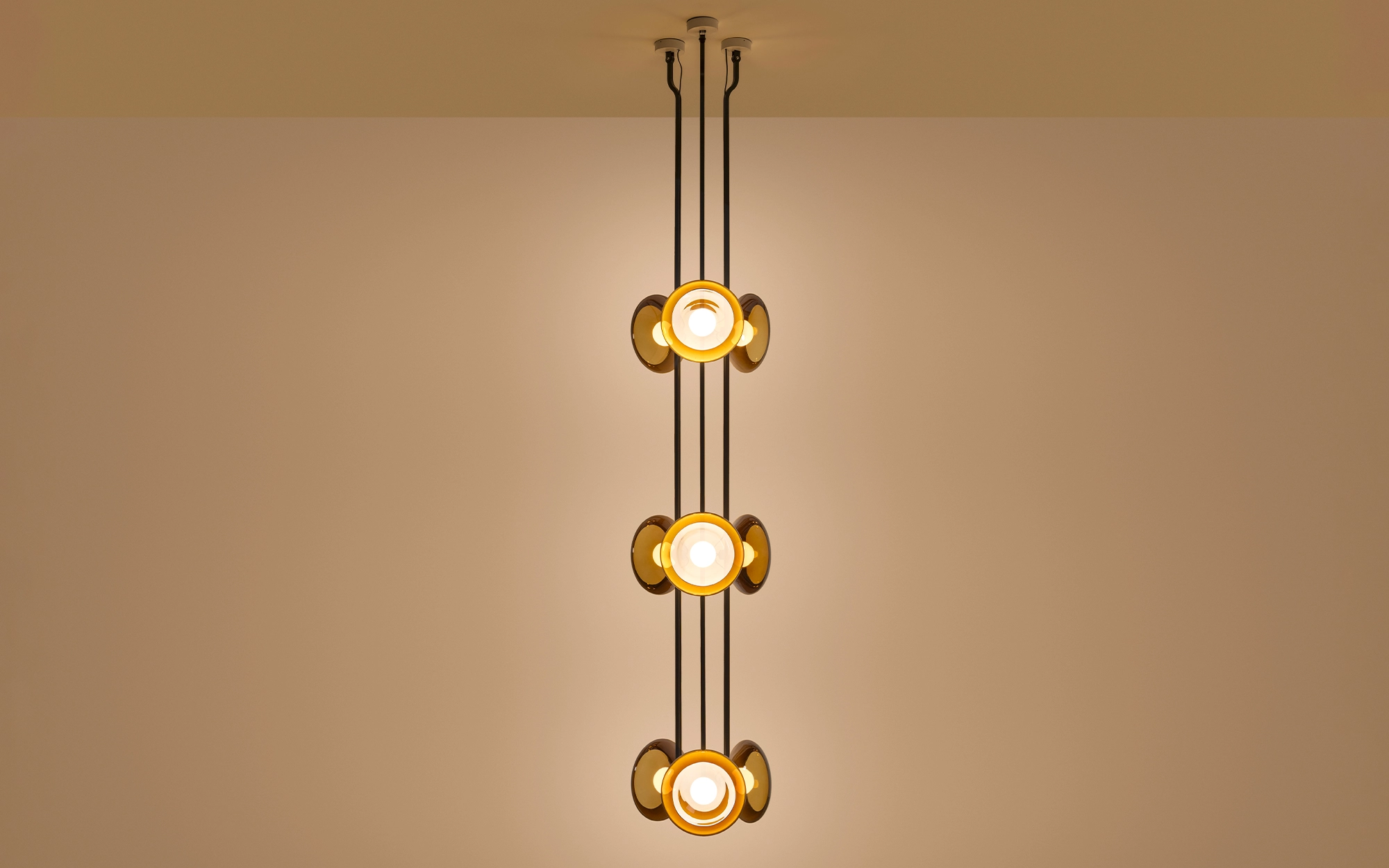 Clair-obscur MULTIPLE AMBER  - Ronan Bouroullec - .