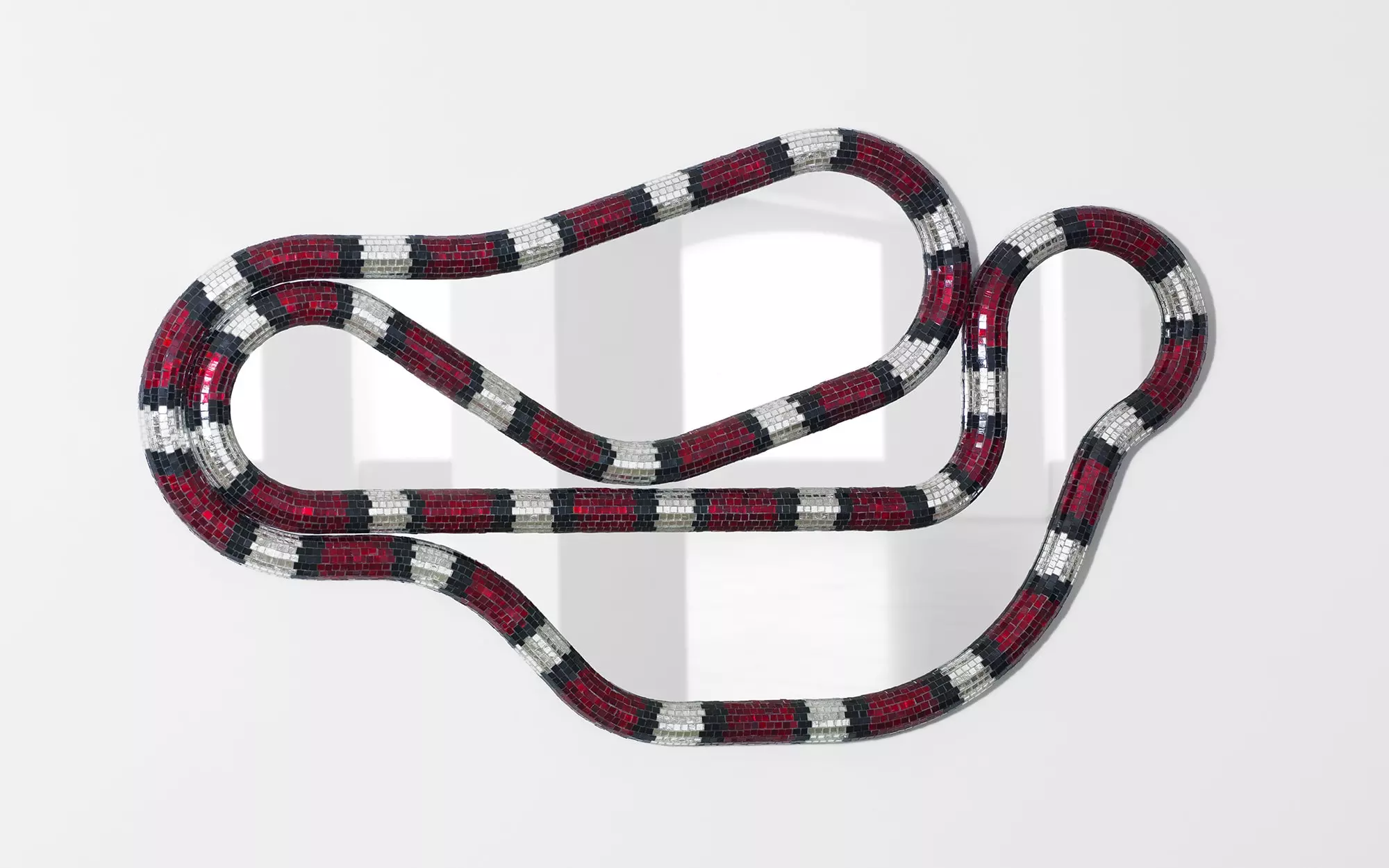 Snake Mirror - Jean-Baptiste Fastrez - Stool - Galerie kreo