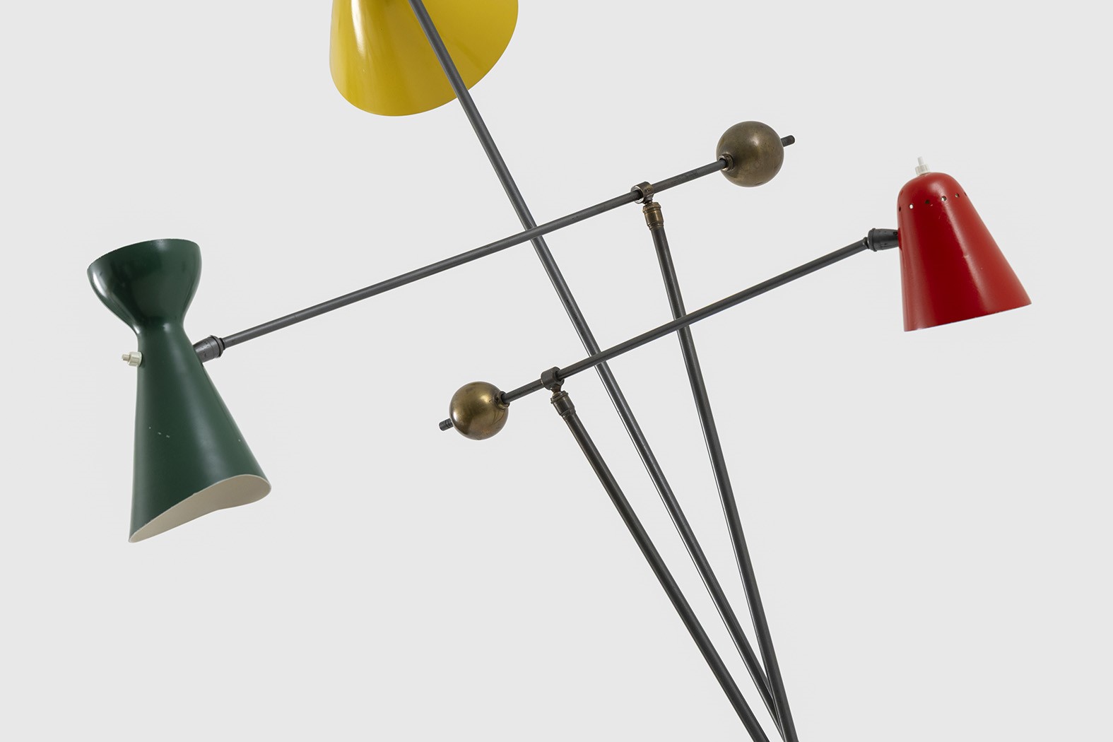 1654 - Robert Mathieu - Floor light - Galerie kreo