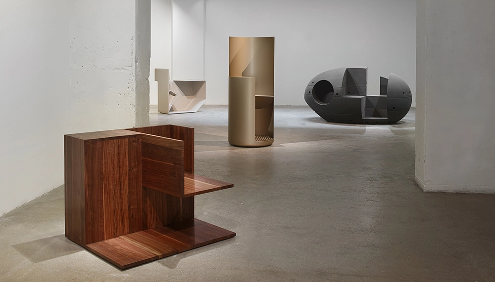 Hieronymus Wood - Konstantin Grcic - Seating - Galerie kreo