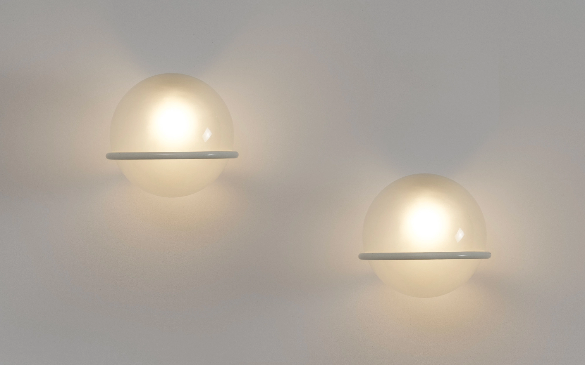 239/1 (2) - Gino Sarfatti - Wall light - Galerie kreo