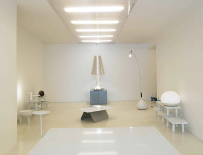 Alessandro Mendini  - a white show